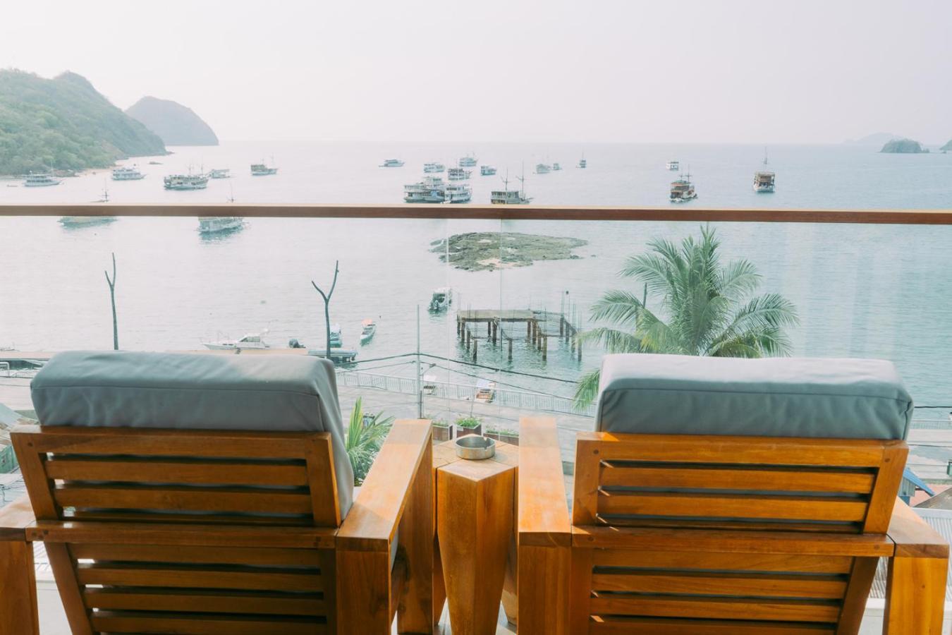 Escape Bajo Hotel Labuan Bajo Exterior foto